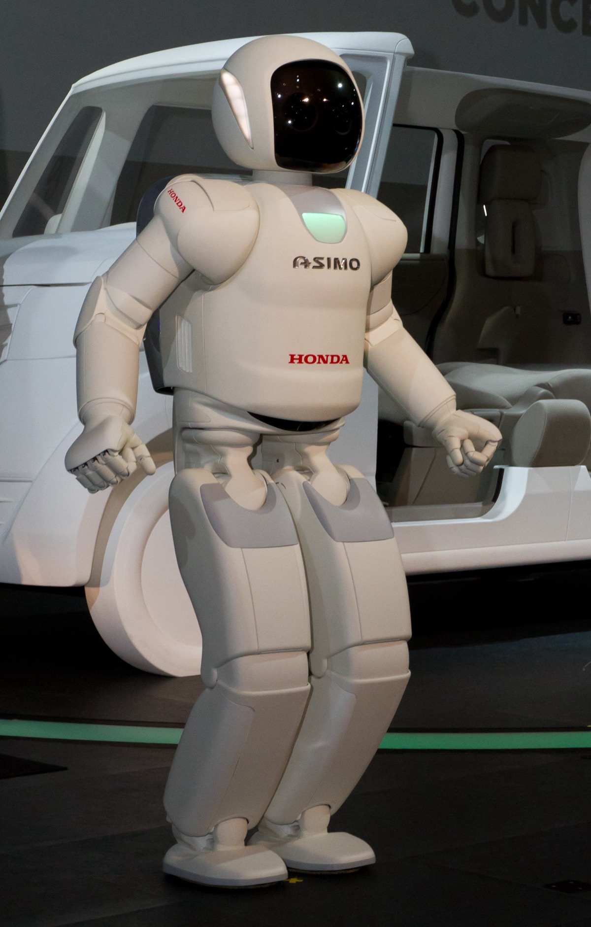 ASIMO — Humanoid robots