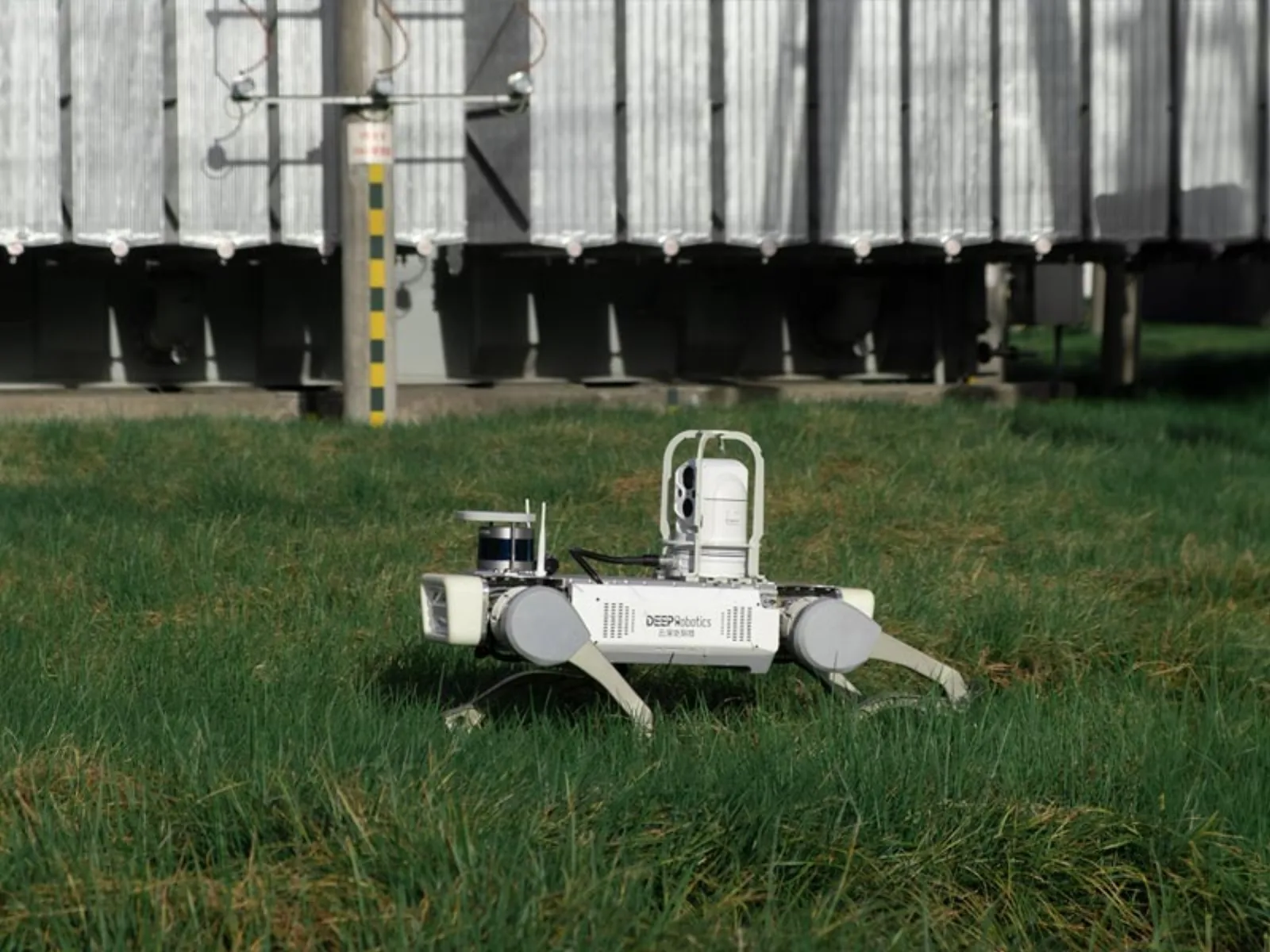 Jueying X20 — Quadruped robots